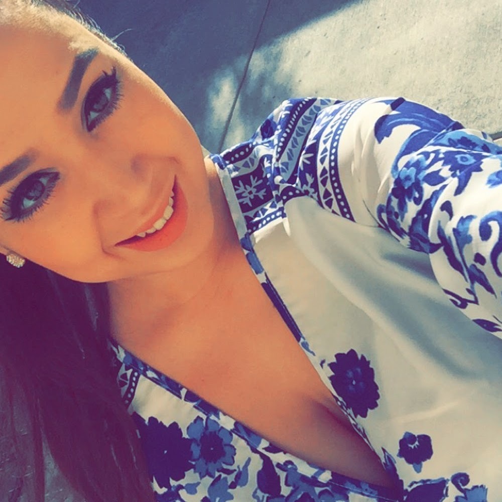 Meet your Posher, Gabriela